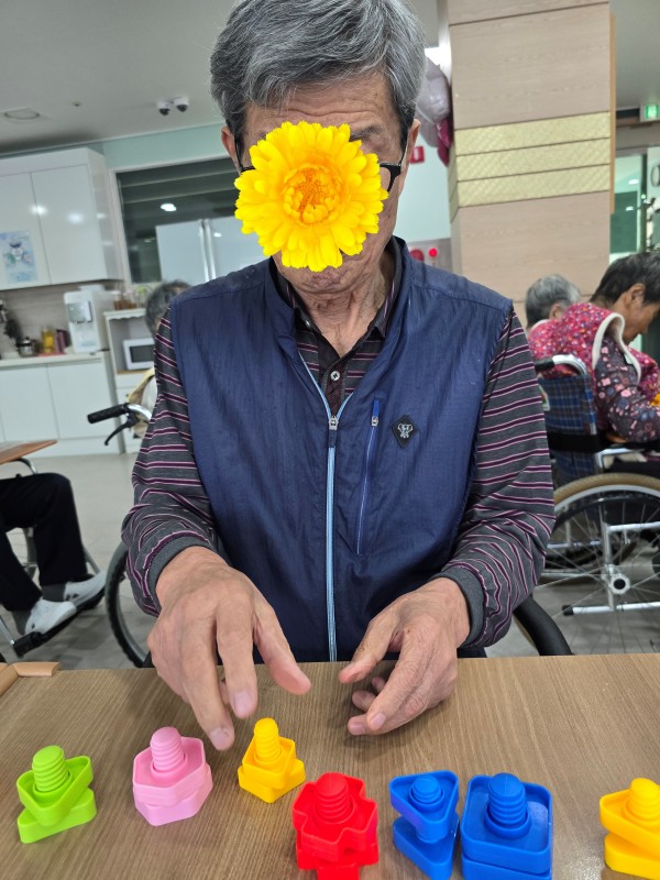 9b94c6ade477a3f0e42c8cbbded08966_1767062500_2001.jpg